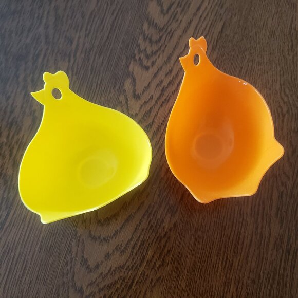 Epicure Hen & Chick Egg Poachers - Picture 2 of 2